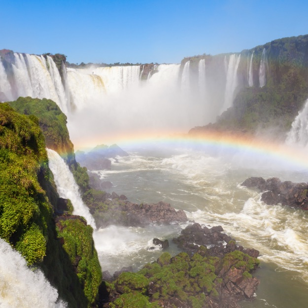 cataratas-del-iguazu-piatza-turismo